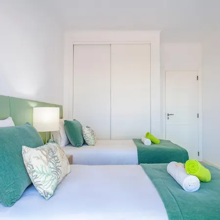 Villa In Albufeira Near Sea Beach Villa
